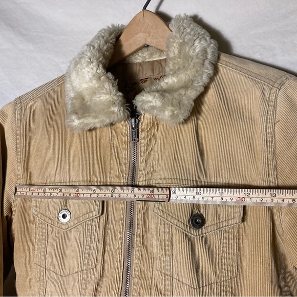 Hollister Size S Corduroy Bomber Jacket w/ Faux Fur Neck and Zipper Front - Picture 8 of 16